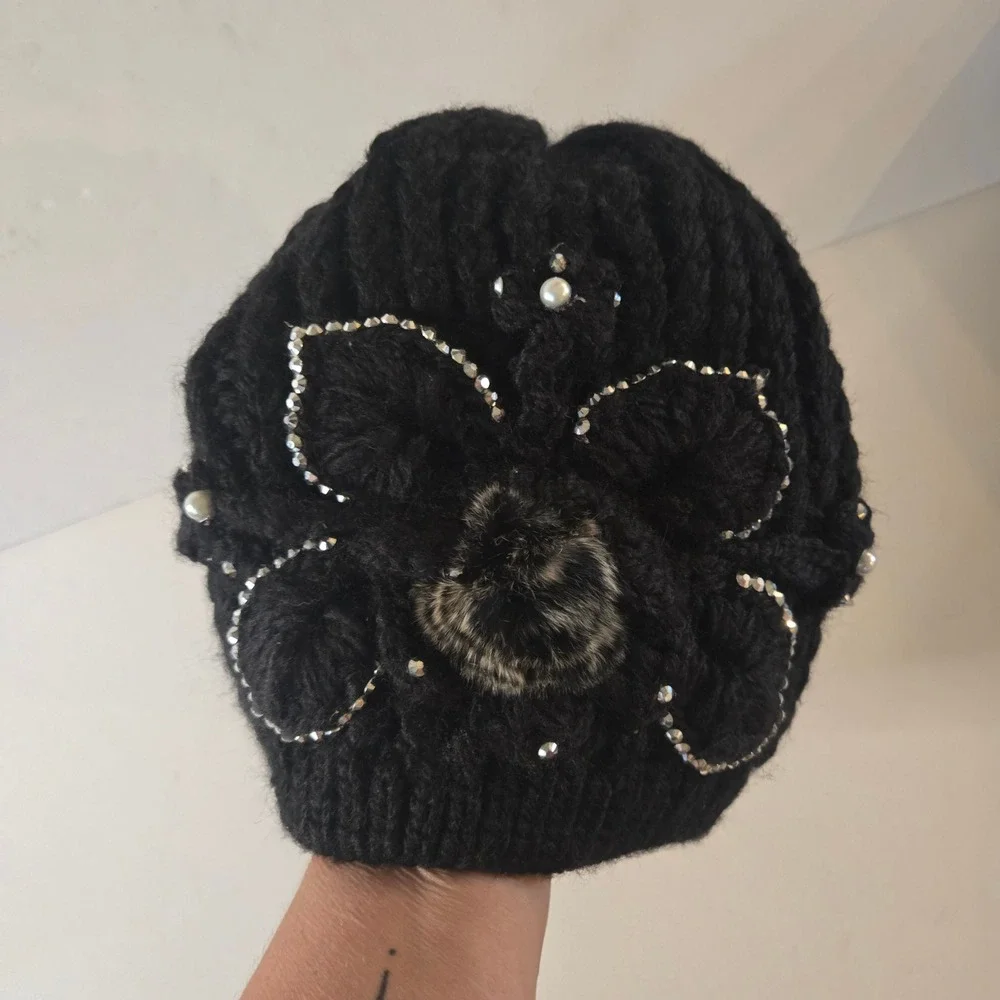 Womens Black Cable Knit Beanie Rhinestone Pearl Floral Faux Fur Winter Hat Chic
